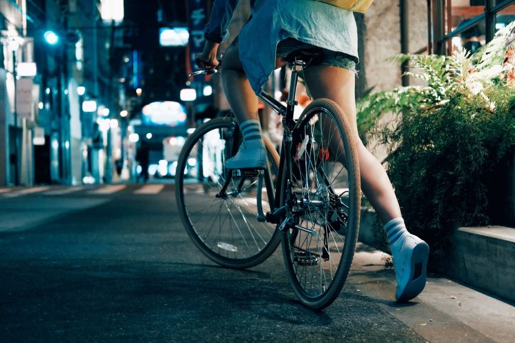 Can I Put Hybrid Tires On My Road Bike?